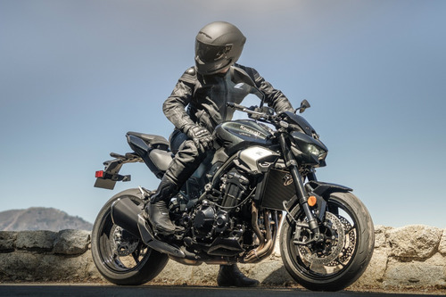 Kawasaki Z900 Abs - Image 11