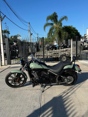 Kawasaki Vulcan 900 Custom - Image 10