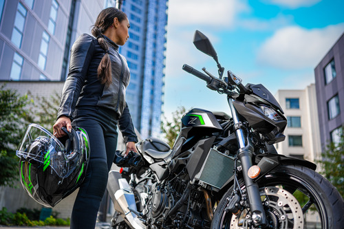 Kawasaki Z500 Abs - Image 10